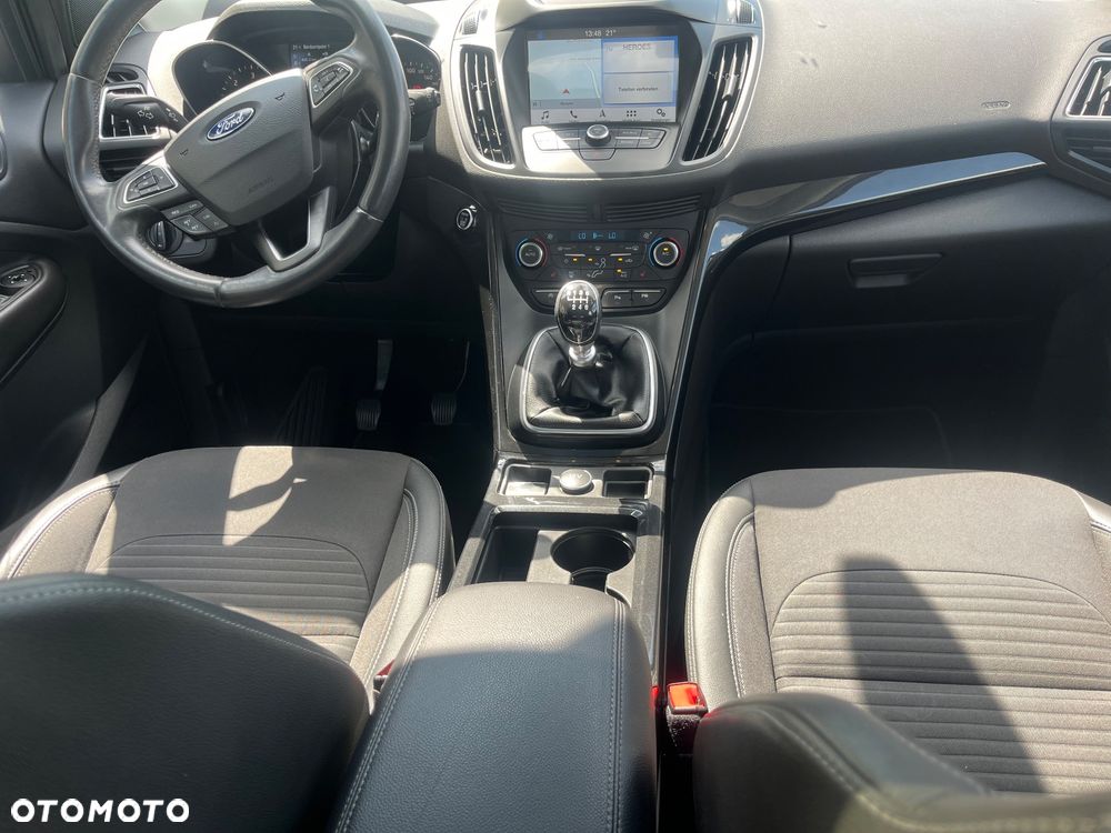 Ford Kuga 2.0 TDCi 4x2 Titanium - 23