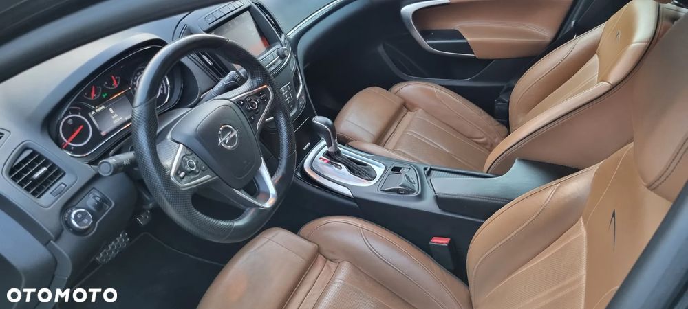 Opel Insignia 2.0 Bi Turbo CDTI 4x4 - 10