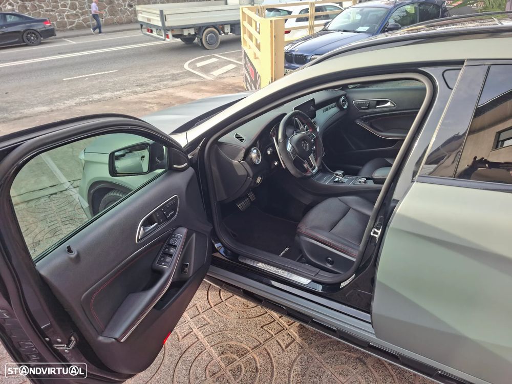 Mercedes-Benz GLA 45 AMG - 16