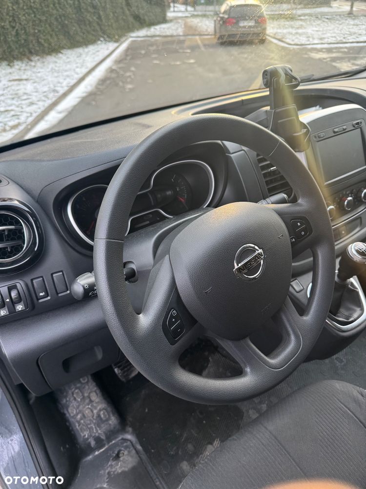 Nissan NV300 - 15