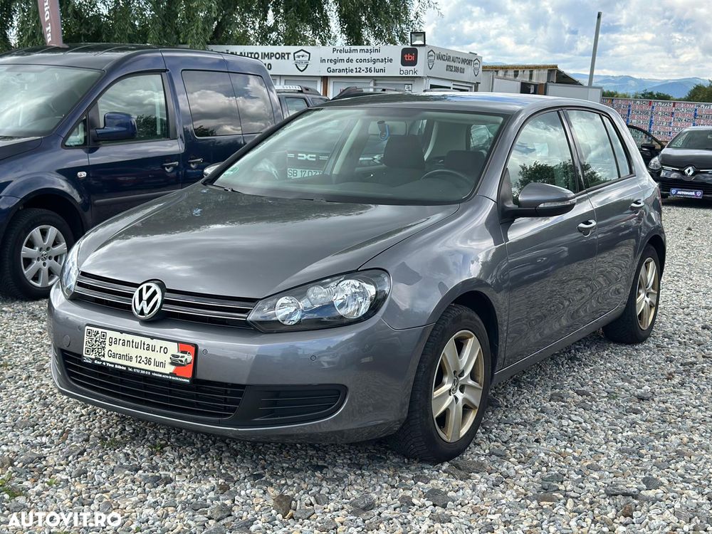 Volkswagen Golf 1.6 Team - 1