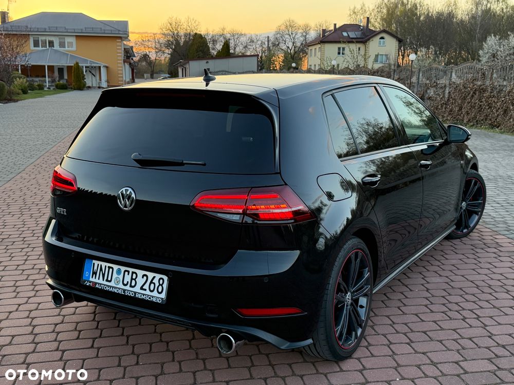 Volkswagen Golf 2.0 TSI BMT GTI Performance - 2