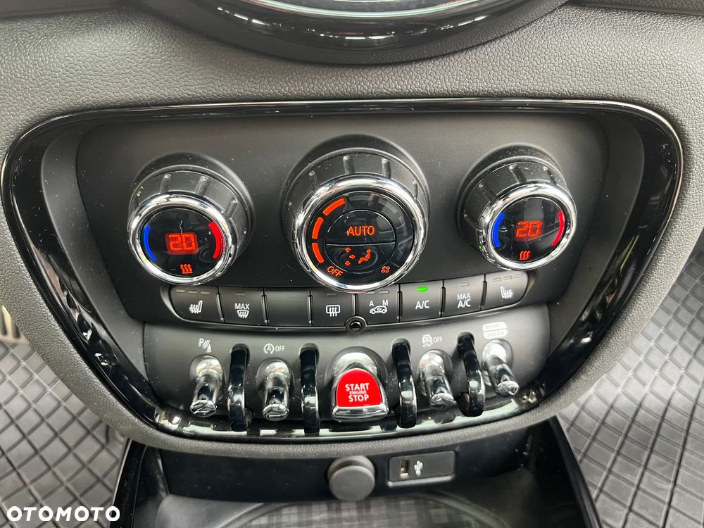 MINI John Cooper Works ALL4 sport - 13