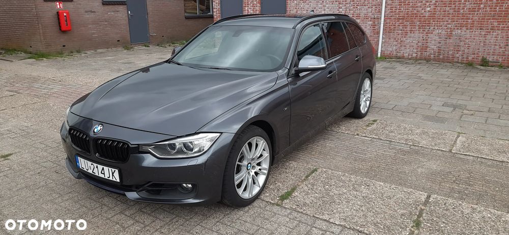 BMW Seria 3 330d Sport Line - 22