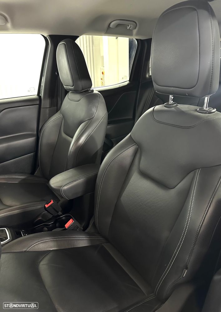 Jeep Renegade 1.3 TG 4Xe Limited - 7