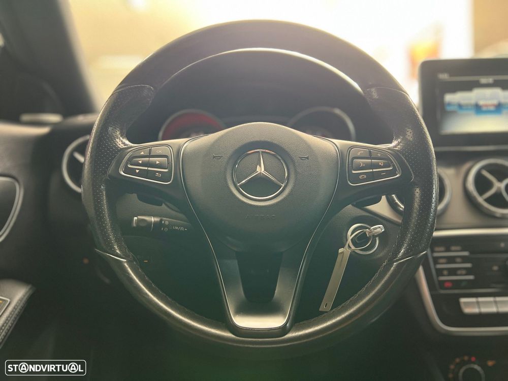 Mercedes-Benz CLA 220 d Shooting Brake Urban Aut. - 14