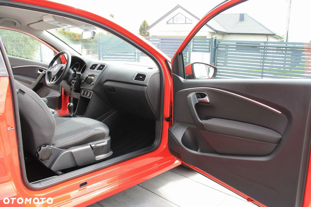Volkswagen Polo 1.0 Comfortline - 23