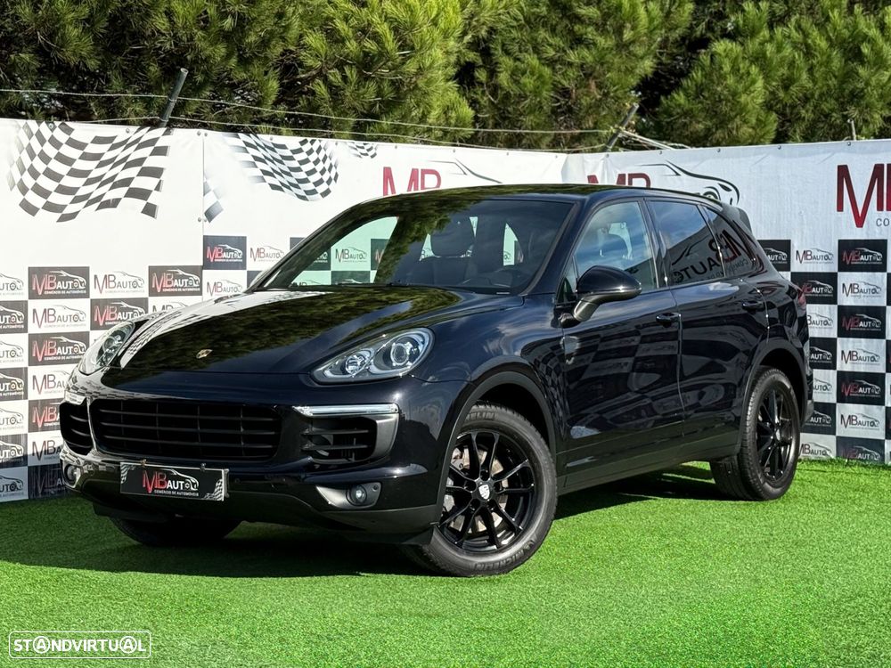 Porsche Cayenne Platinum Edition - 1