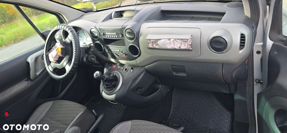 Peugeot Partner HDi FAP 115 Style - 28