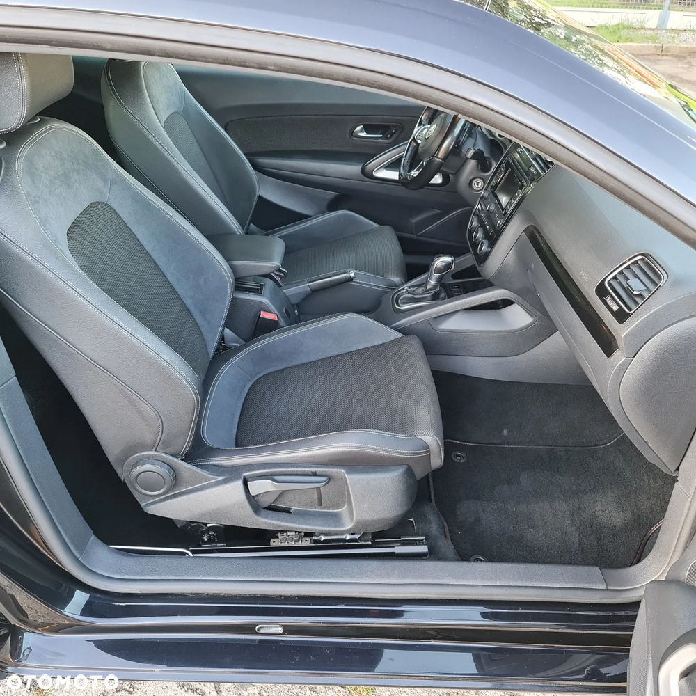 Volkswagen Scirocco 2.0 TDI (Blue Motion Technologie) DSG - 11