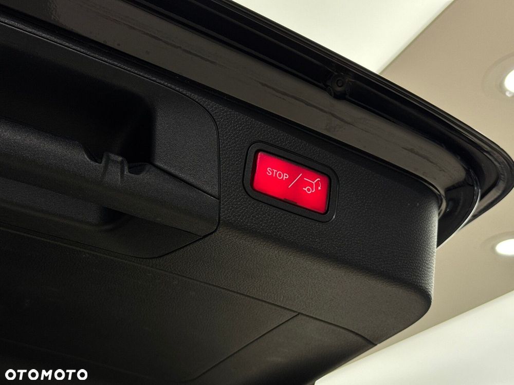 Mercedes-Benz GLC - 18