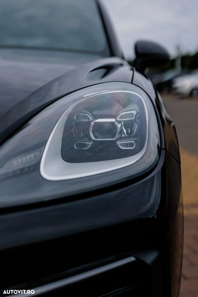 Porsche Cayenne Coupe Tiptronic S - 4