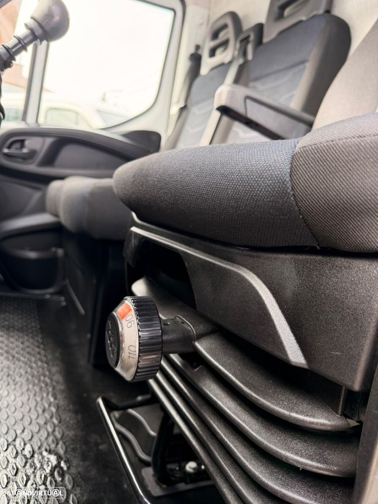 Iveco Daily 35-180 - 3.0 Rodado Duplo - 14
