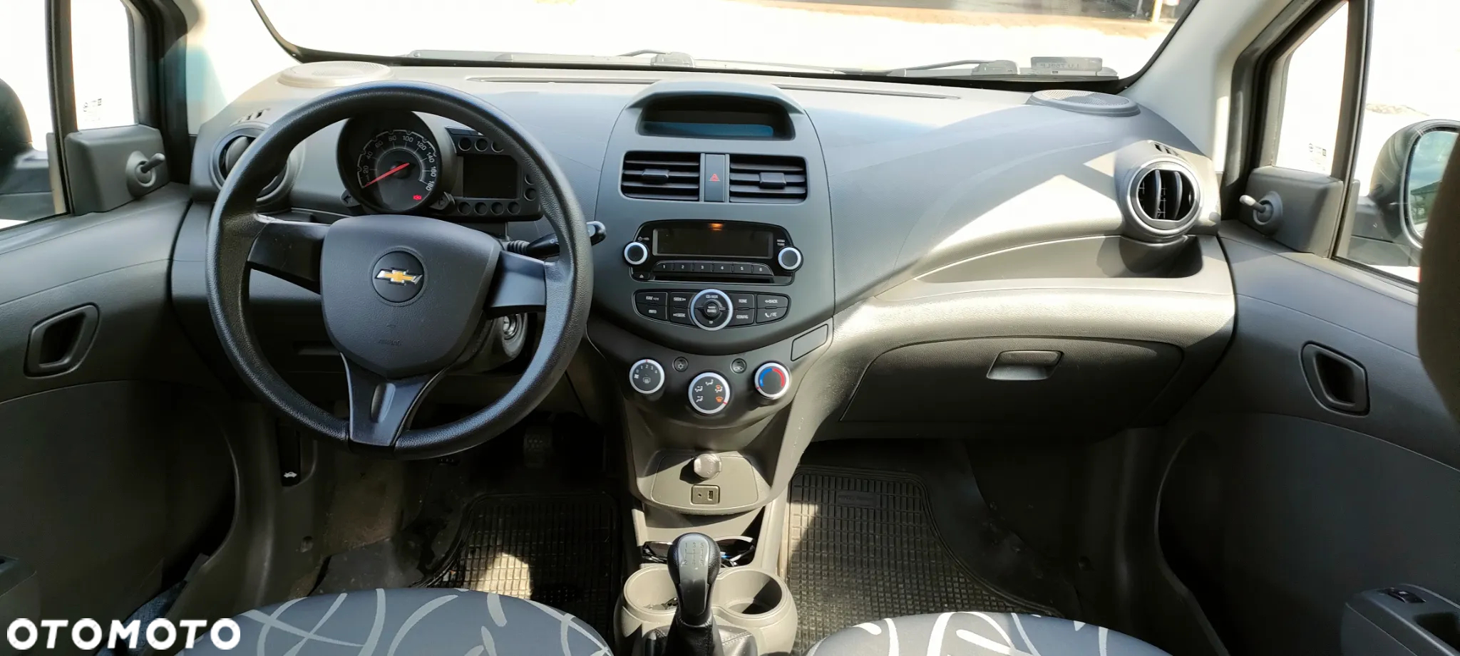 Chevrolet Spark 1.0 Base - 10