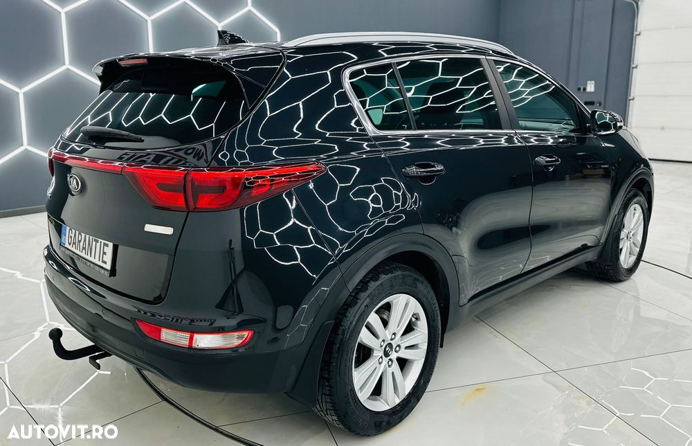 Kia Sportage 1.6 GDI 2WD Black Edition - 5