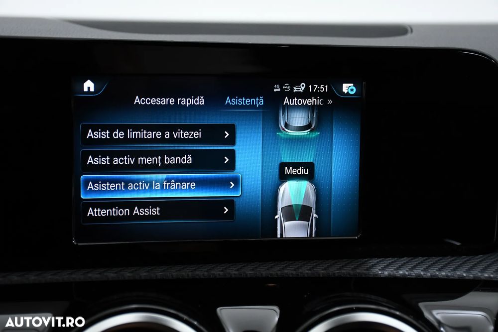 Mercedes-Benz A 180 d 7G-DCT Progressive - 33