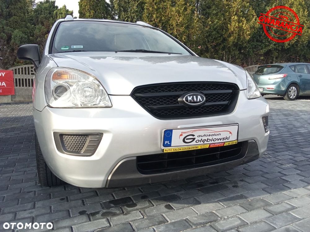 Kia Carens - 6
