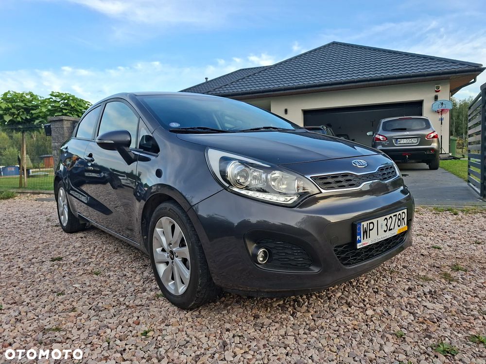 Kia Rio 1.2 Dream Team Edition - 1