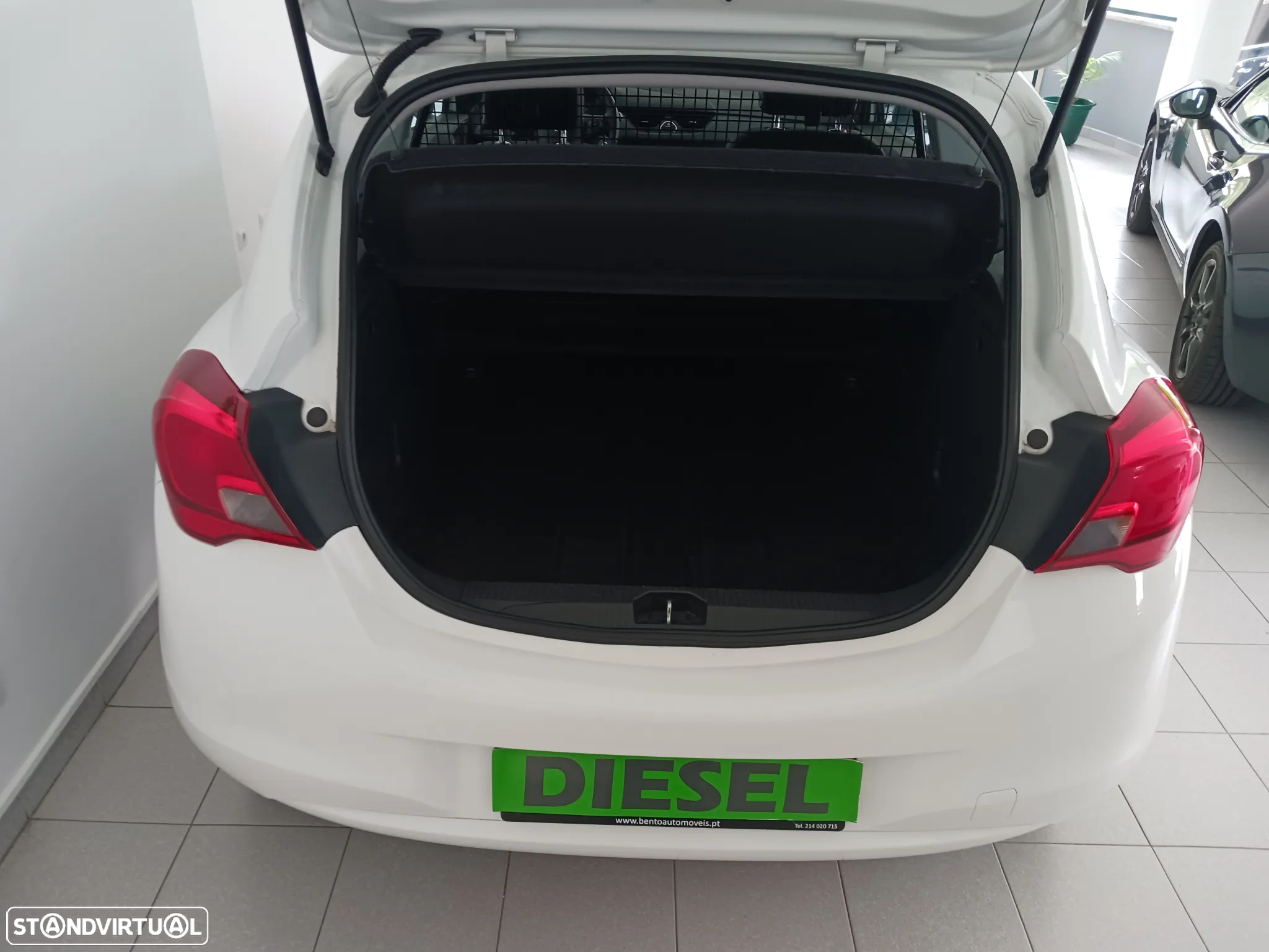 Opel Corsa 1.3 CDTi Van Iva Dedutível - 25