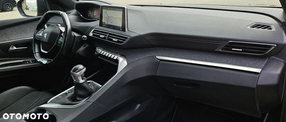 Peugeot 3008 - 5