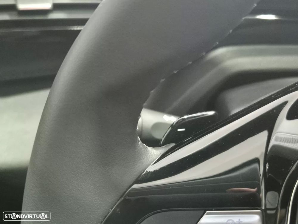 Peugeot 408 1.2 Hybrid Allure e-DCS6 - 17