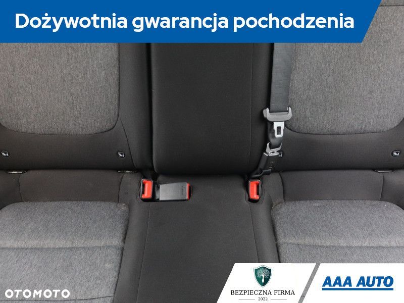 Kia Stonic - 12