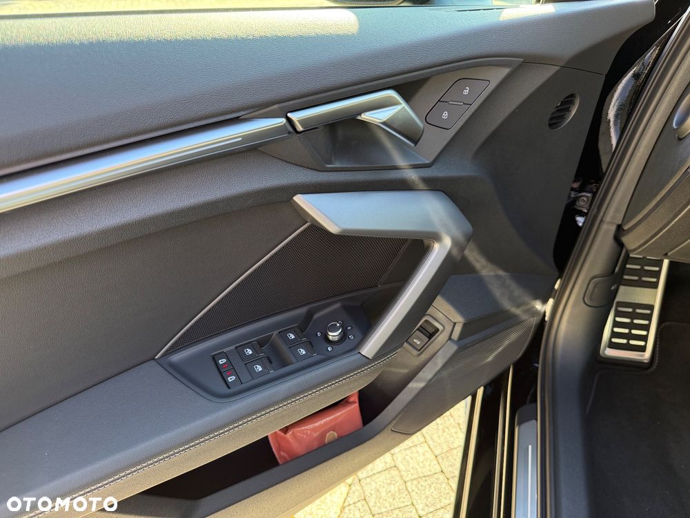 Audi A3 Limousine 35 TFSI mHEV Advanced S tronic - 12
