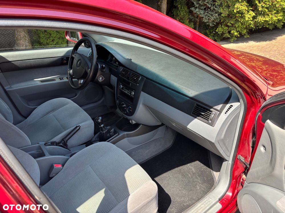 Chevrolet Lacetti - 5