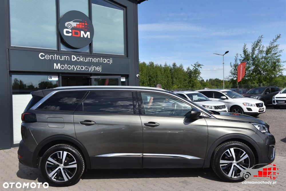 Peugeot 5008 - 11