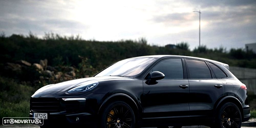 Porsche Cayenne S E-Hybrid - 9