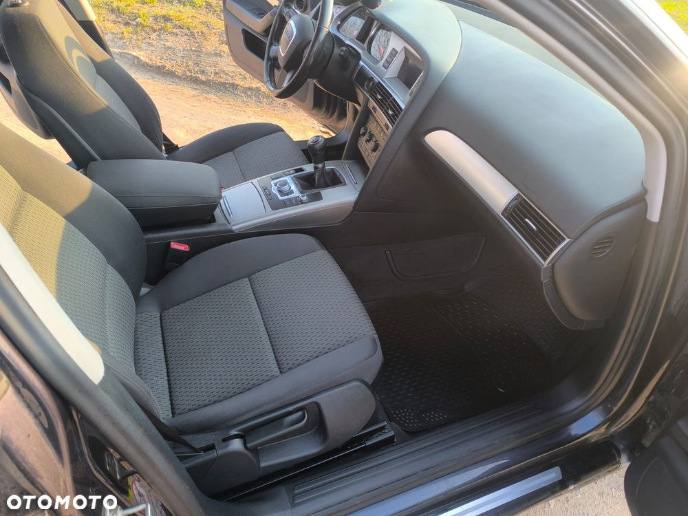 Audi A6 Limousine 2.4 - 7