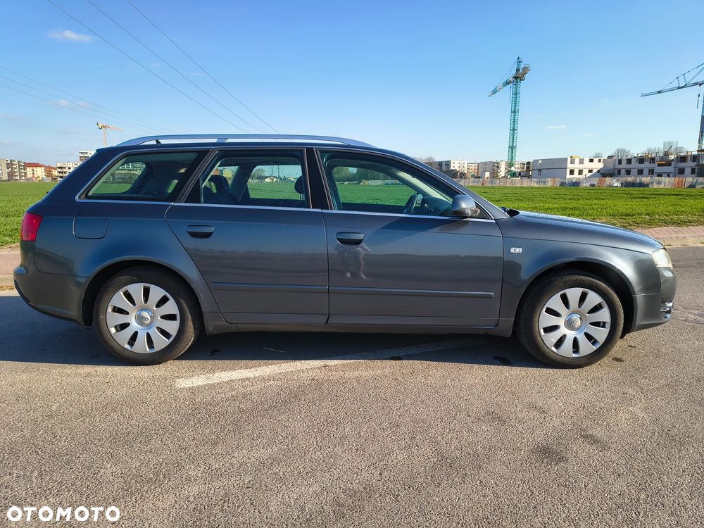 Audi A4 Avant - 6
