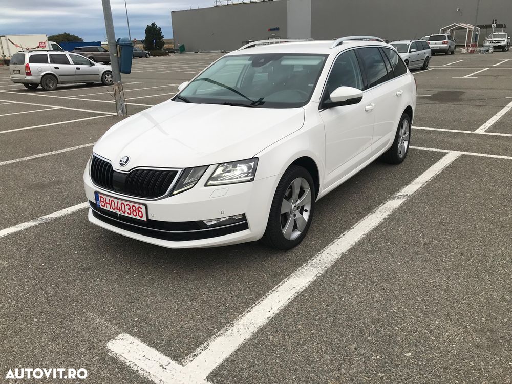 Skoda Octavia 1.6 TDI DSG Ambition - 20