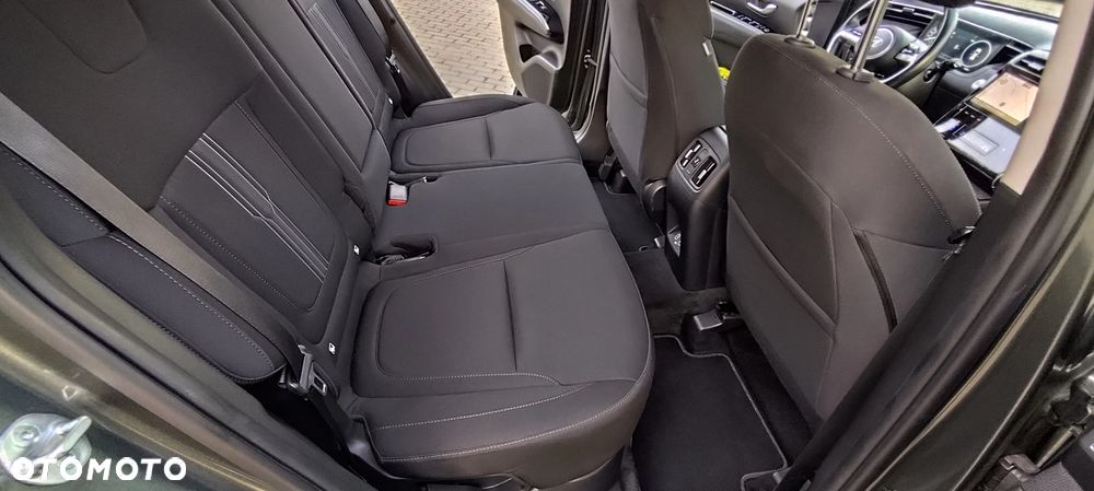 Hyundai Tucson 1.6 T-GDi HEV Executive 2WD - 24