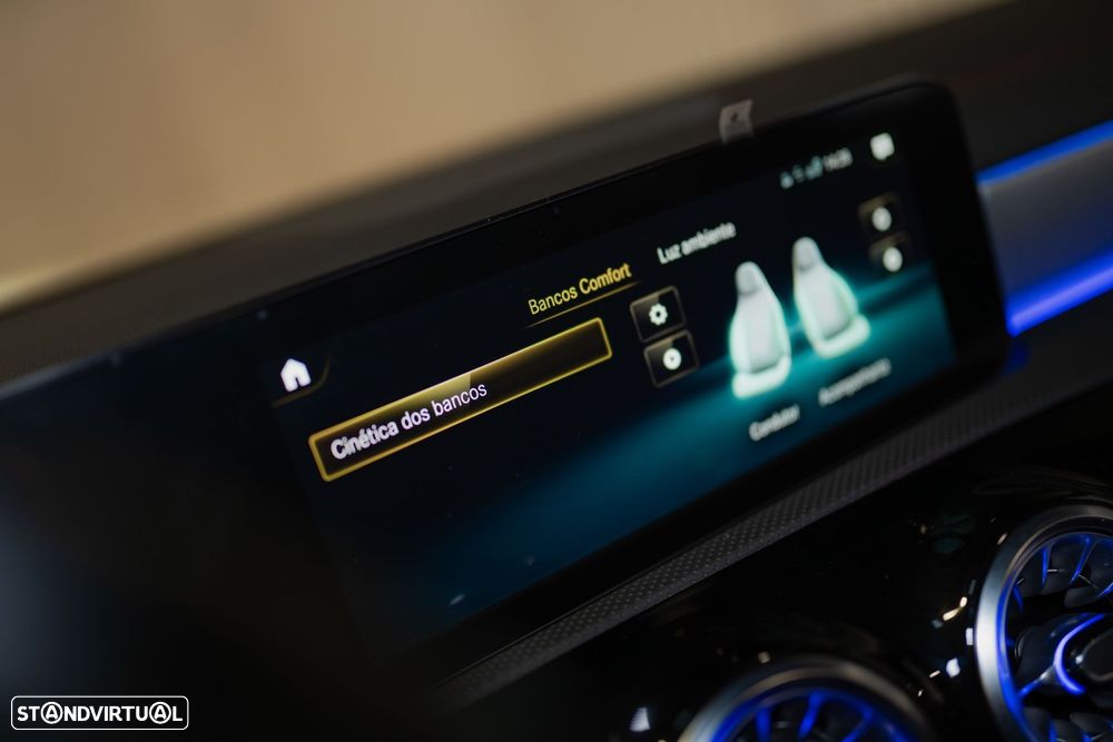 Mercedes-Benz CLA 250 e Shooting Brake AMG Line - 39