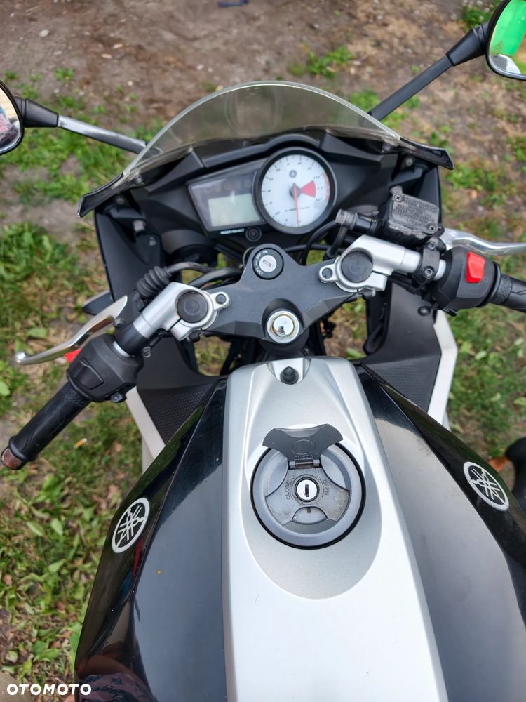 Yamaha YZF - 5