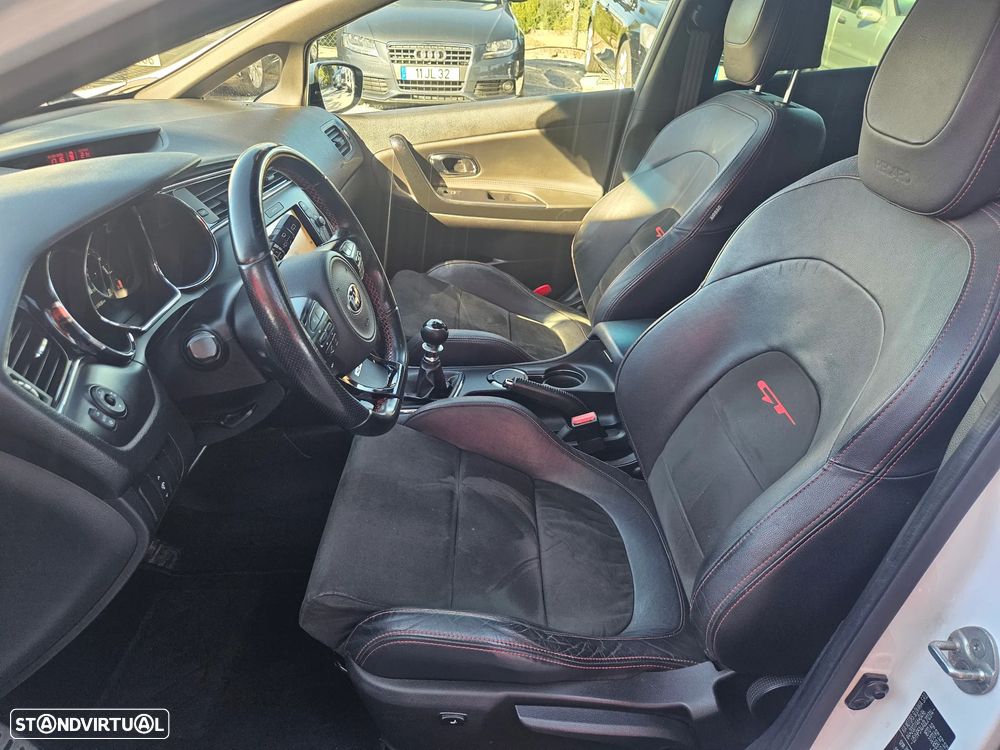 Kia Ceed 1.6 T-GDi GT TOP - 12