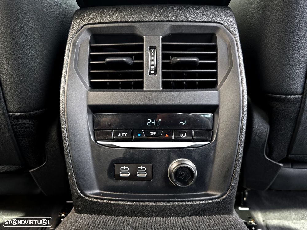 BMW 330 e Pack M Auto - 38