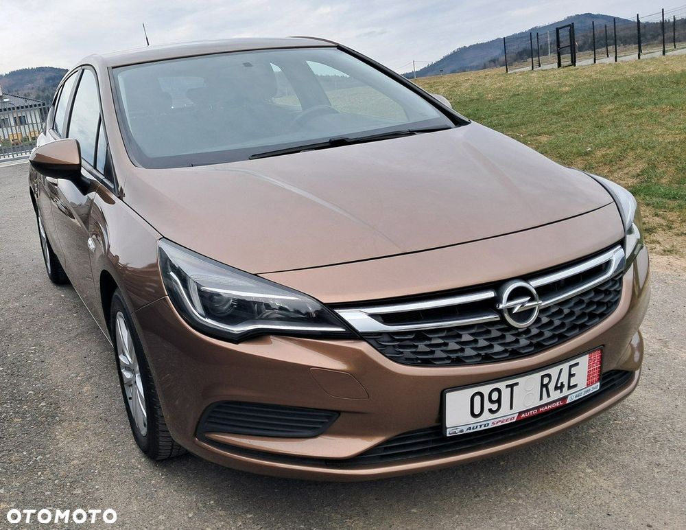 Opel Astra - 1