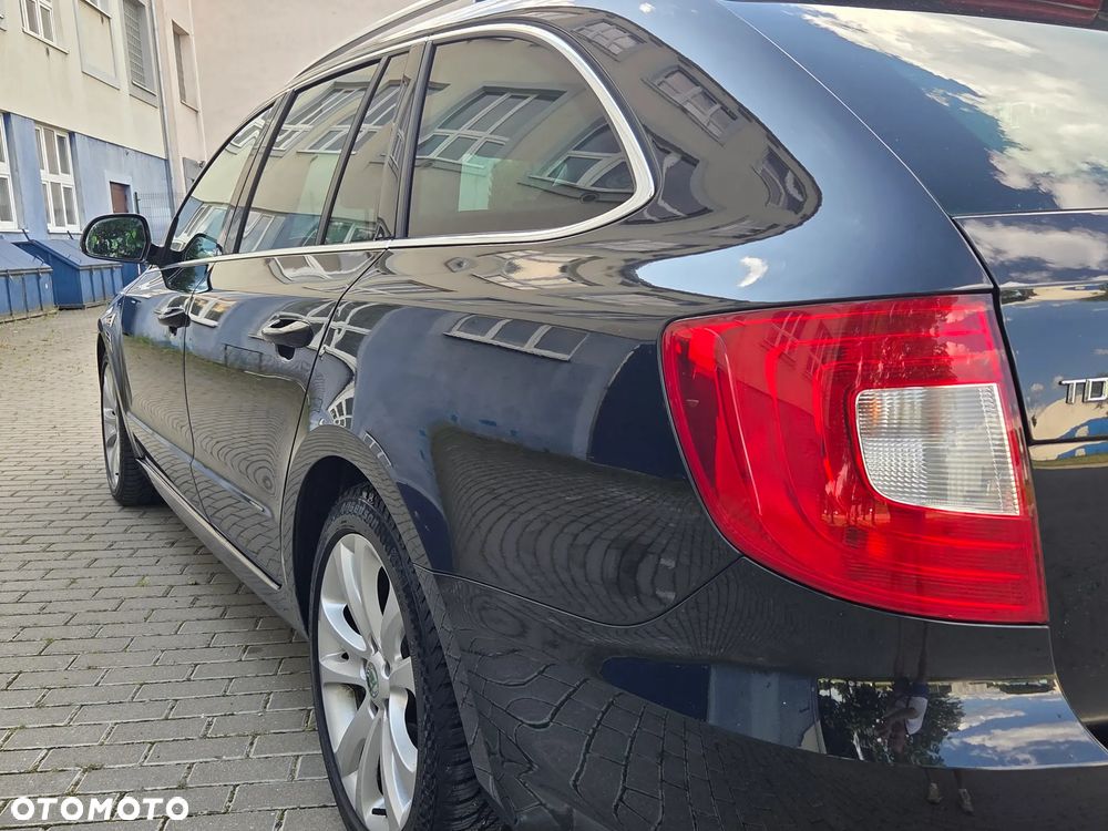 Skoda Superb 2.0 TDI PD Comfort - 15