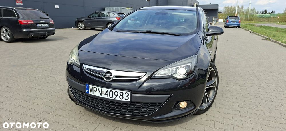 Opel Astra 1.6 Turbo Innovation - 19