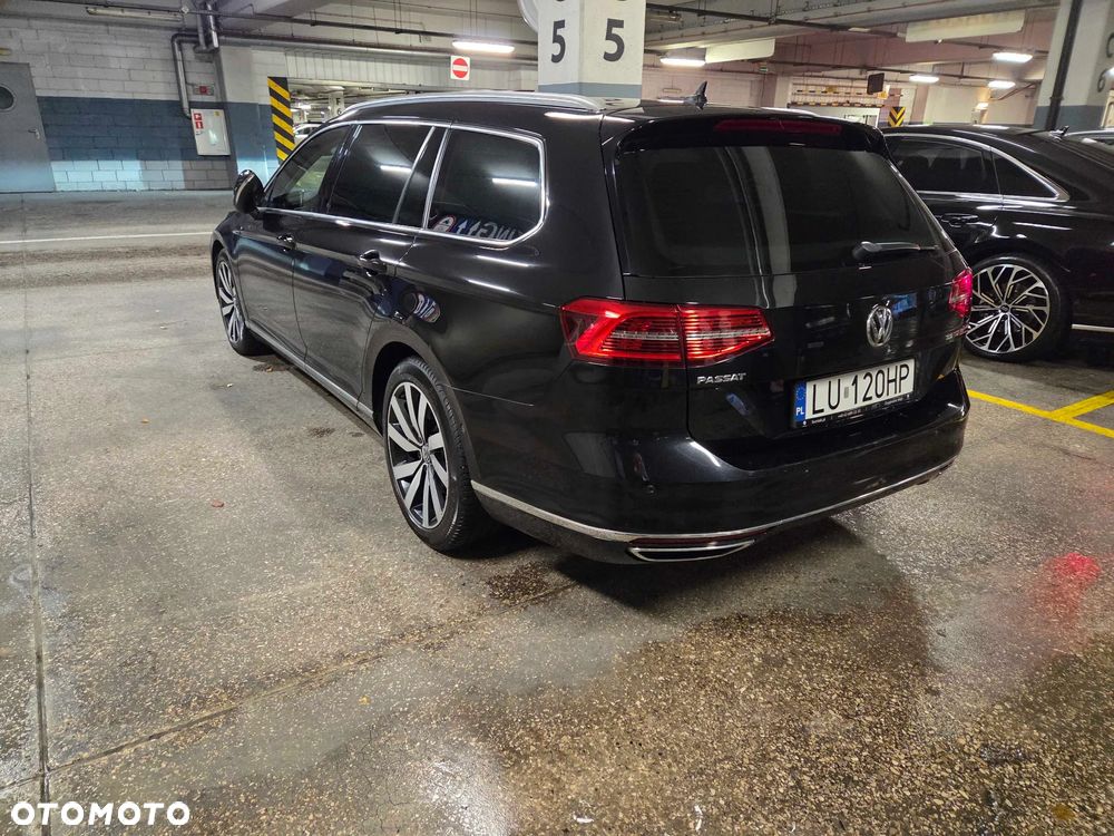 Volkswagen Passat 2.0 TDI Bi-Turbo BMT 4Mot Highline DSG - 4