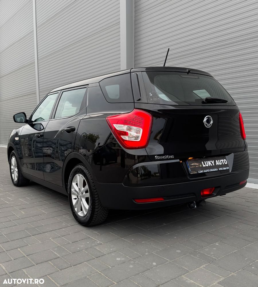 SsangYong XLV - 17