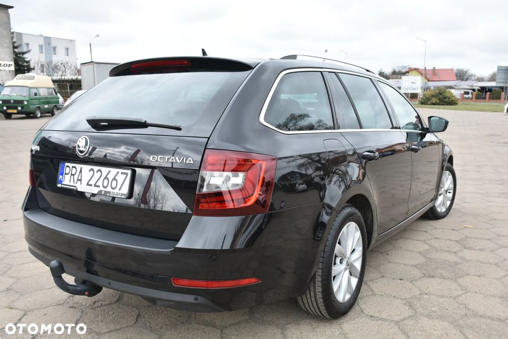 Skoda Octavia 2.0 TDI DSG Ambition - 2