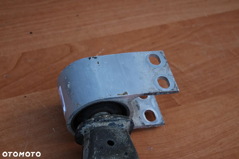 WAHACZ LEWY PRZEDNI PRZÓD OPEL INSIGNIA B ORYGINAŁ 84198832 - 9