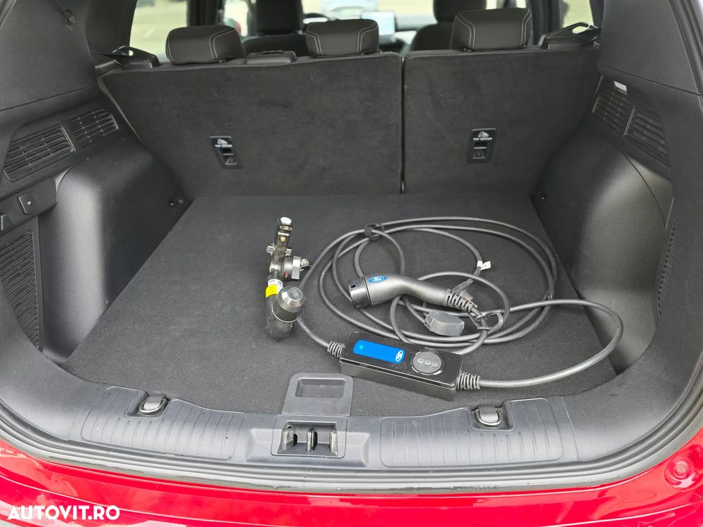 Ford Kuga 2.5 Duratec PHEV ST-LINE - 20