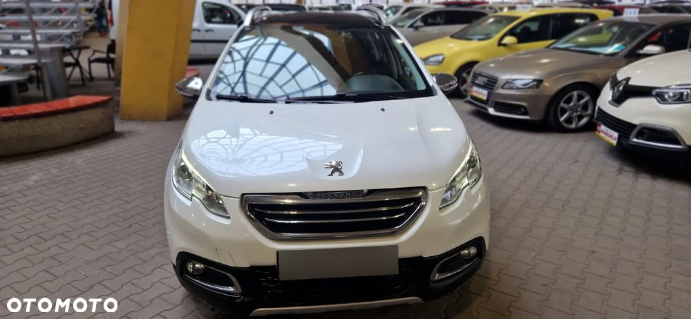 Peugeot 2008 1.2 Pure Tech Style EU6 - 4