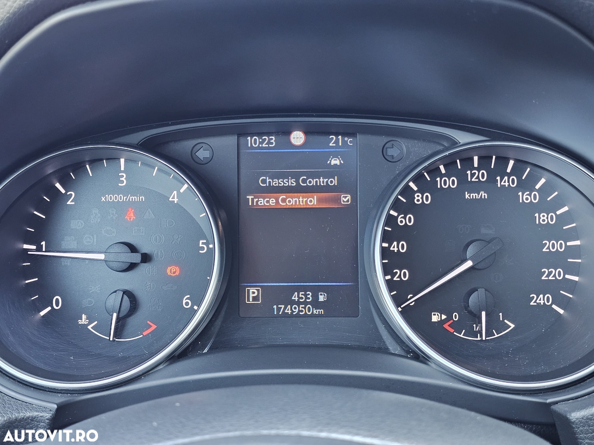 Nissan Qashqai 1.5 DCI DCT N-CONNECTA - 34