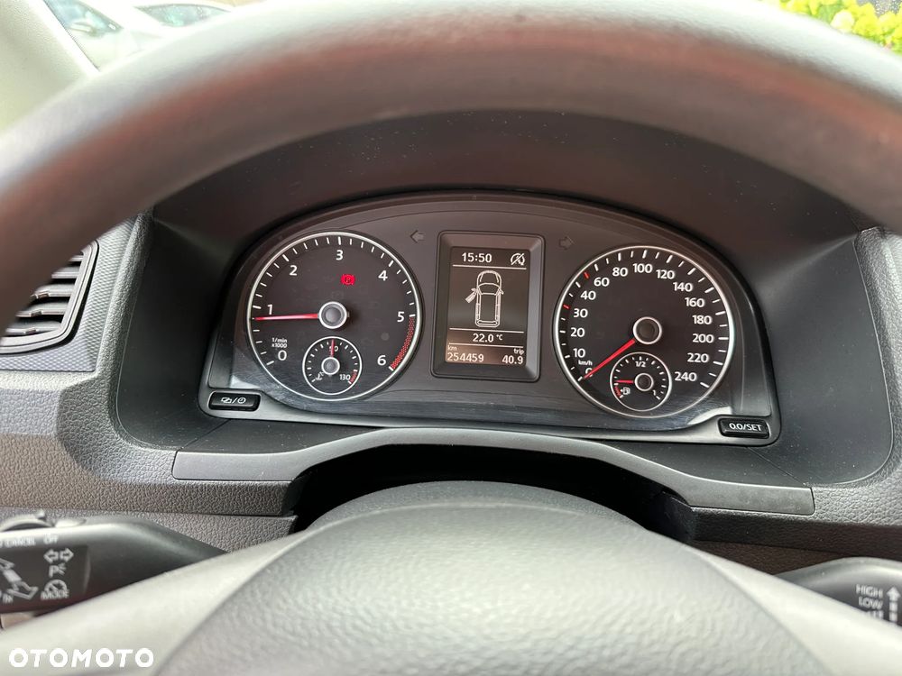 Volkswagen Caddy - 9