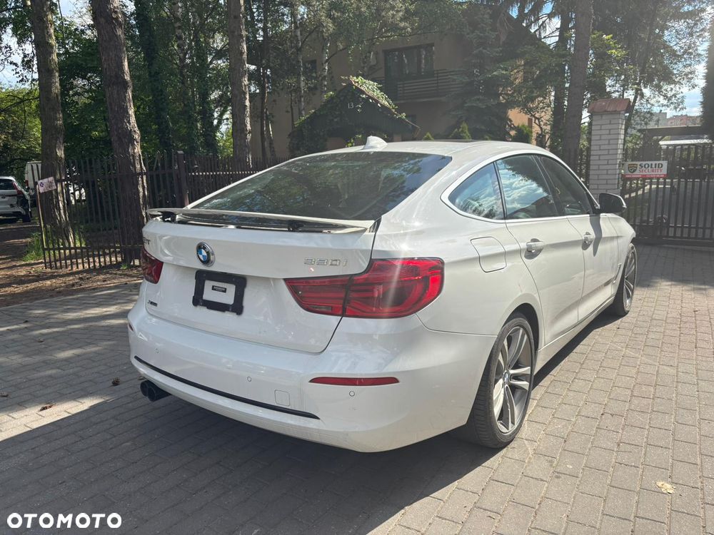 BMW 3GT 330i GPF xDrive Sport Line - 16